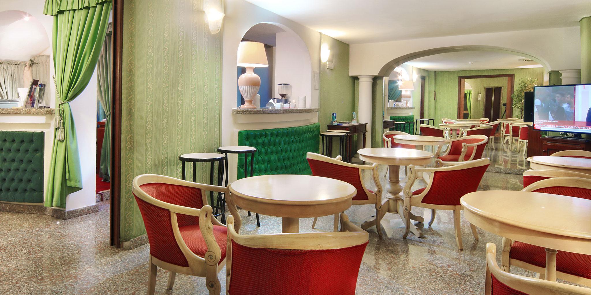 Colonna Palace Hotel Mediterraneo Olbia Exterior photo