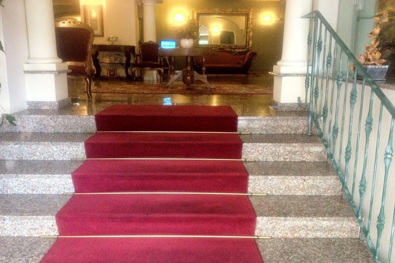 Colonna Palace Hotel Mediterraneo Olbia Exterior photo