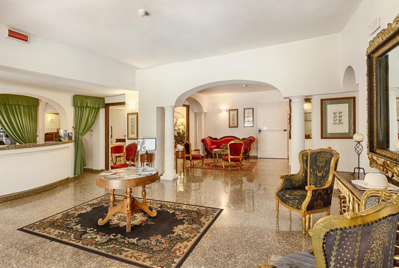 Colonna Palace Hotel Mediterraneo Olbia Exterior photo